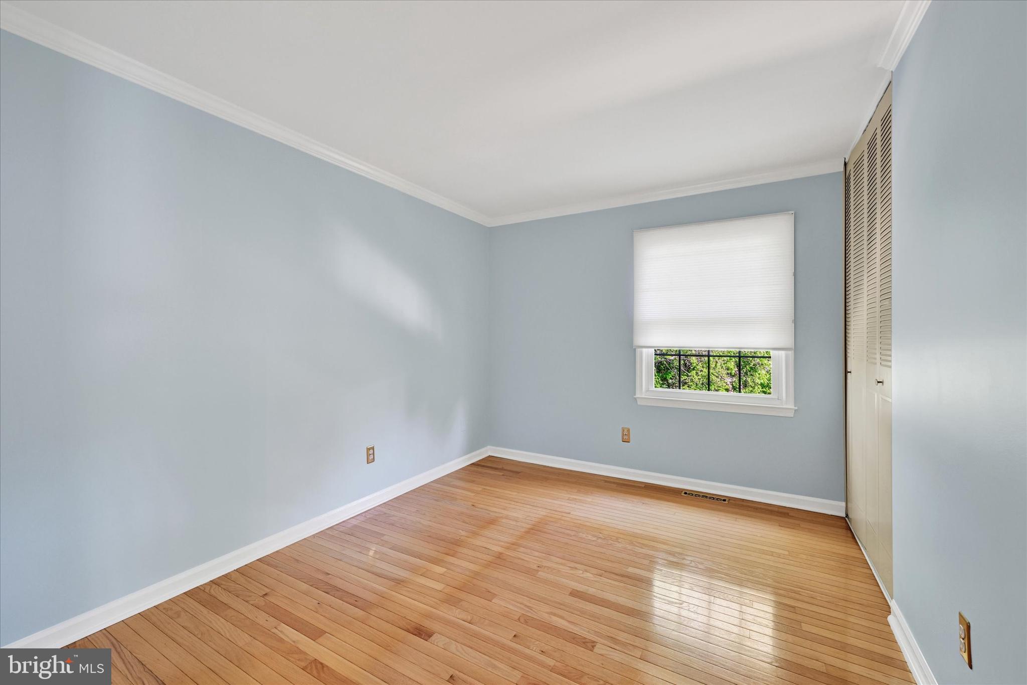 NORTH GATE HALL - Residential