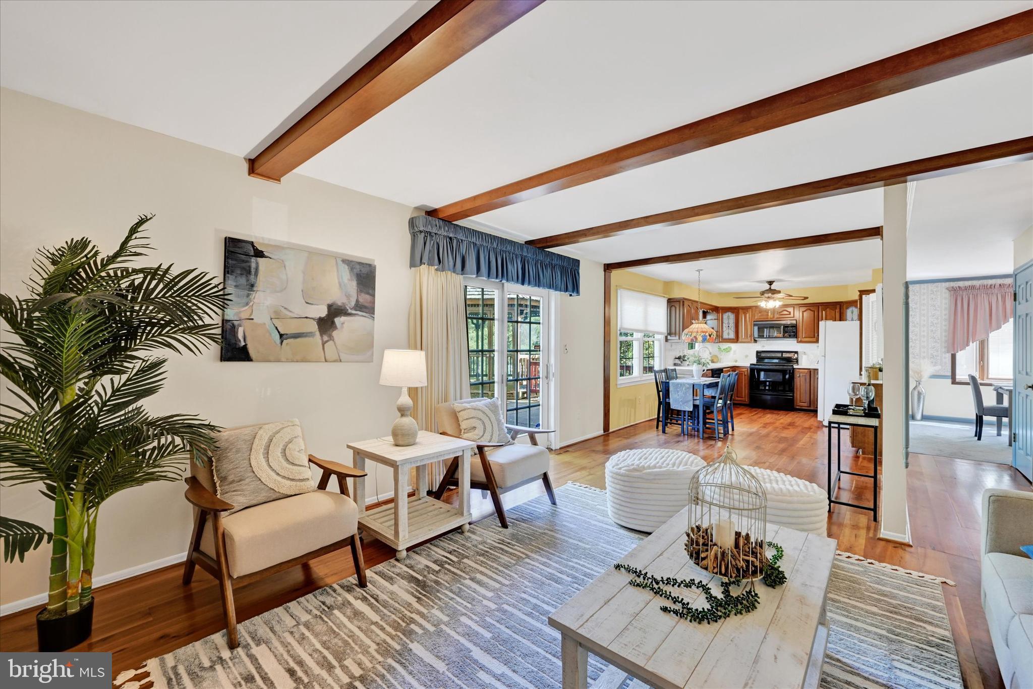 NORTH GATE HALL - Residential