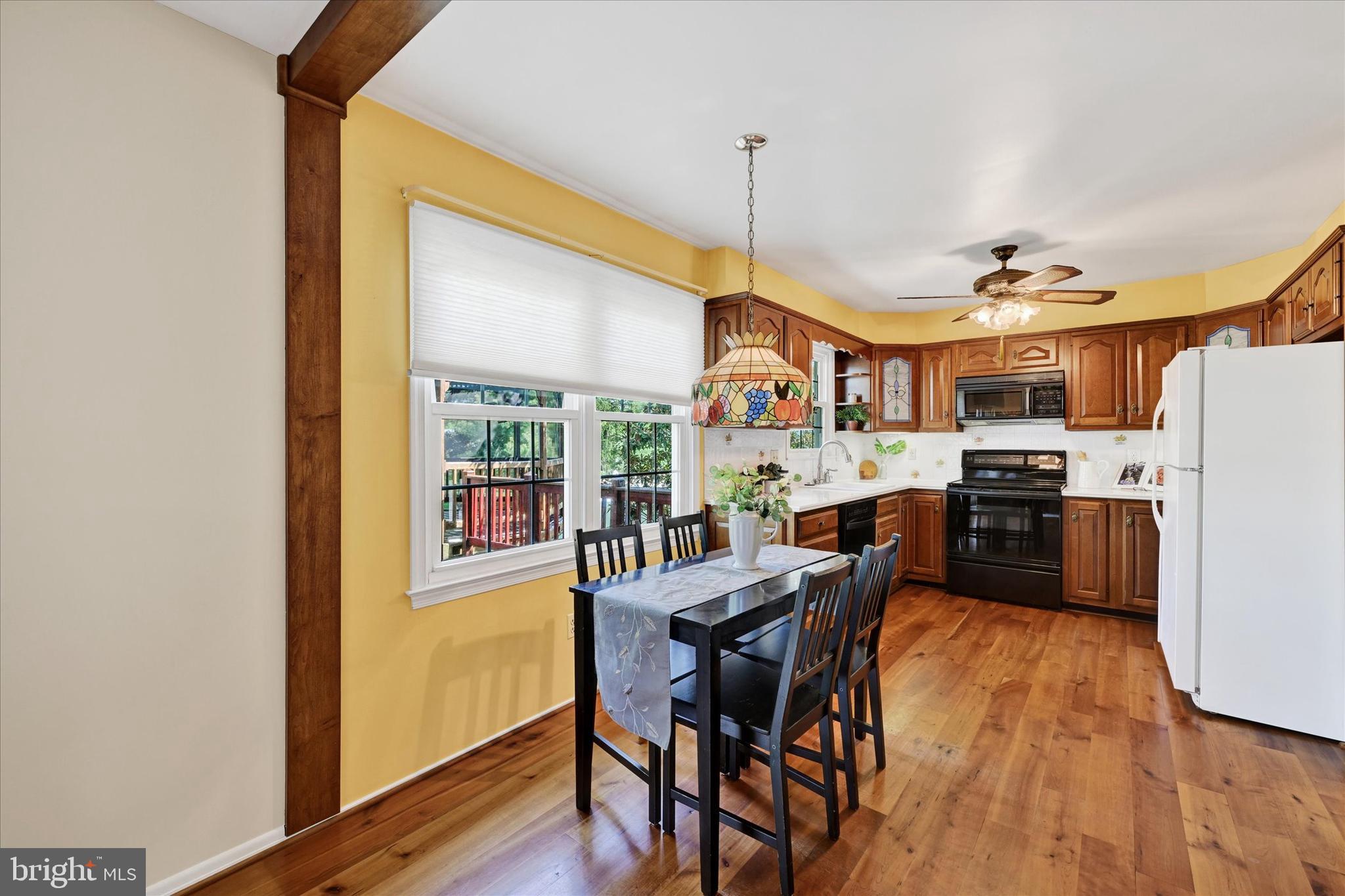 NORTH GATE HALL - Residential