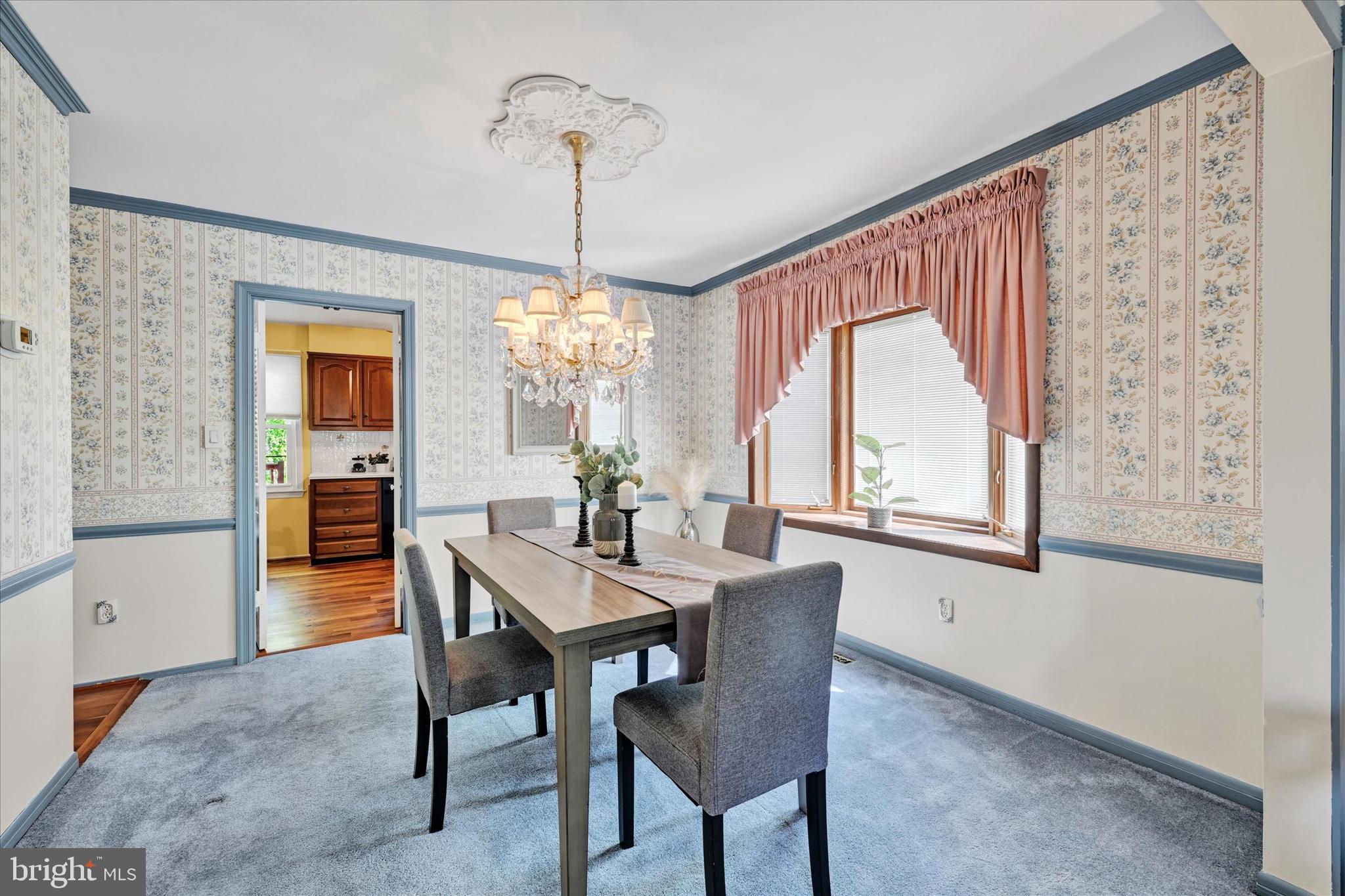 NORTH GATE HALL - Residential