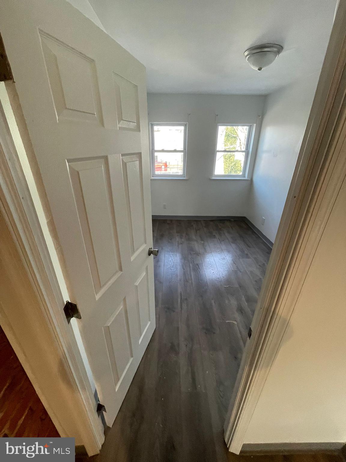 MILL CREEK - Residential