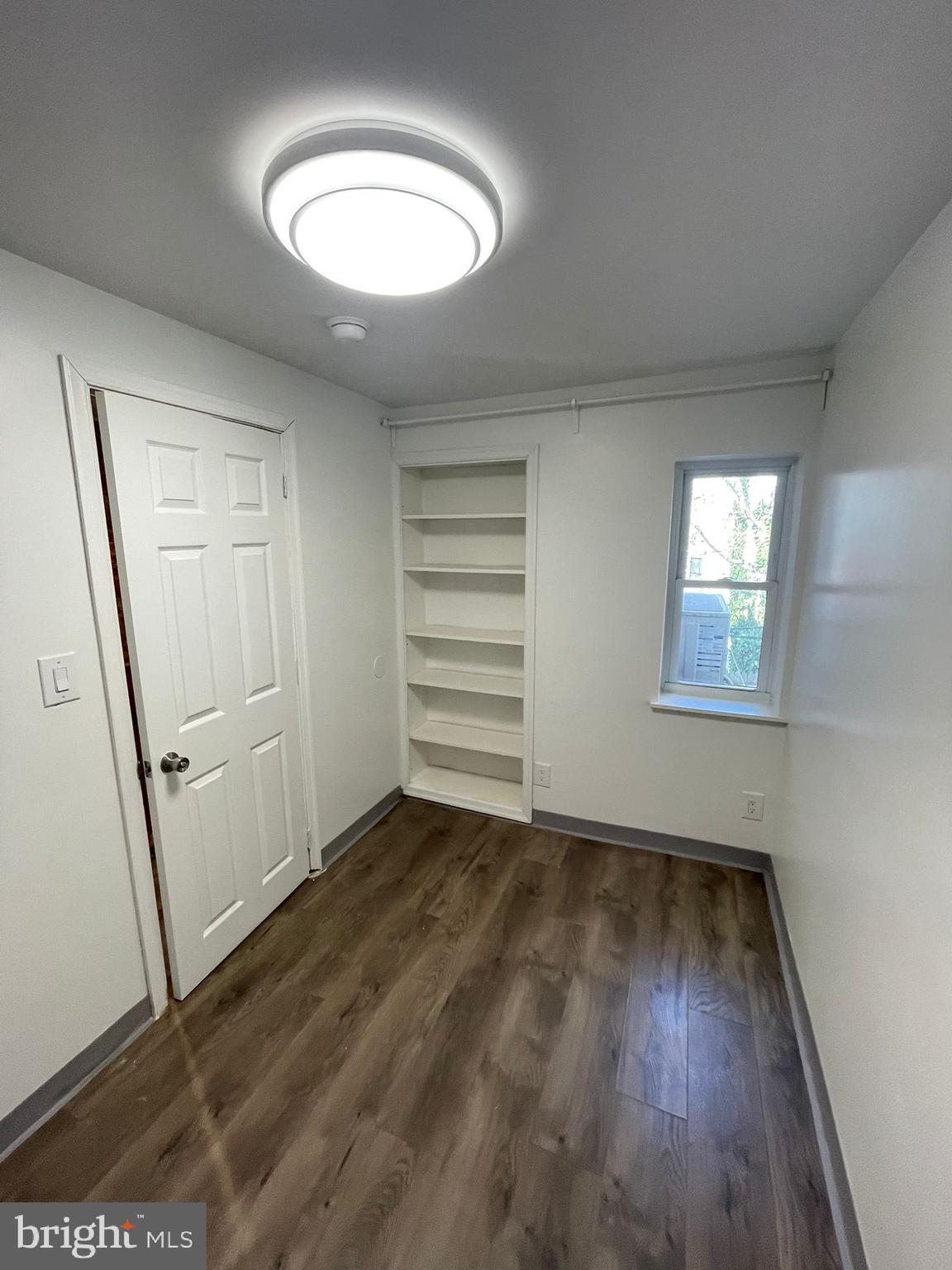 MILL CREEK - Residential