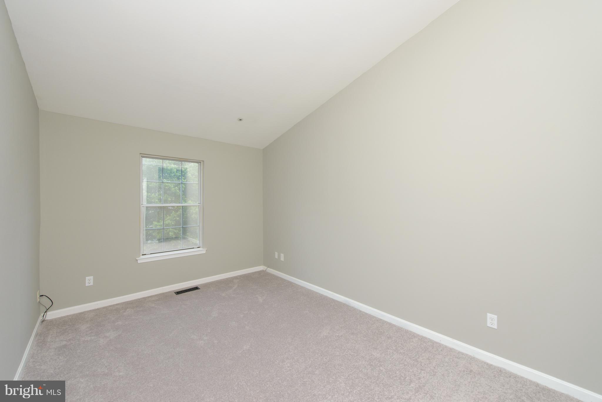 GLENSFORD CONDO - Residential