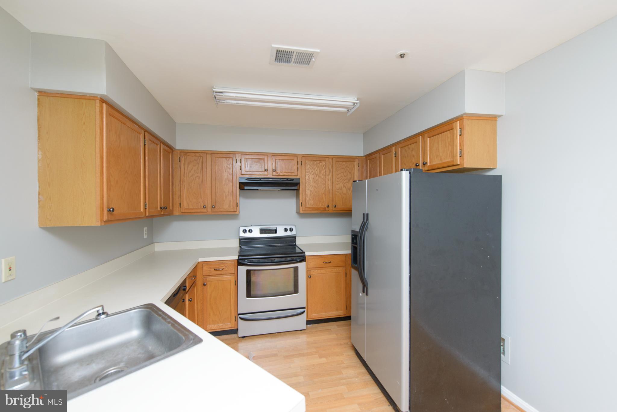 GLENSFORD CONDO - Residential