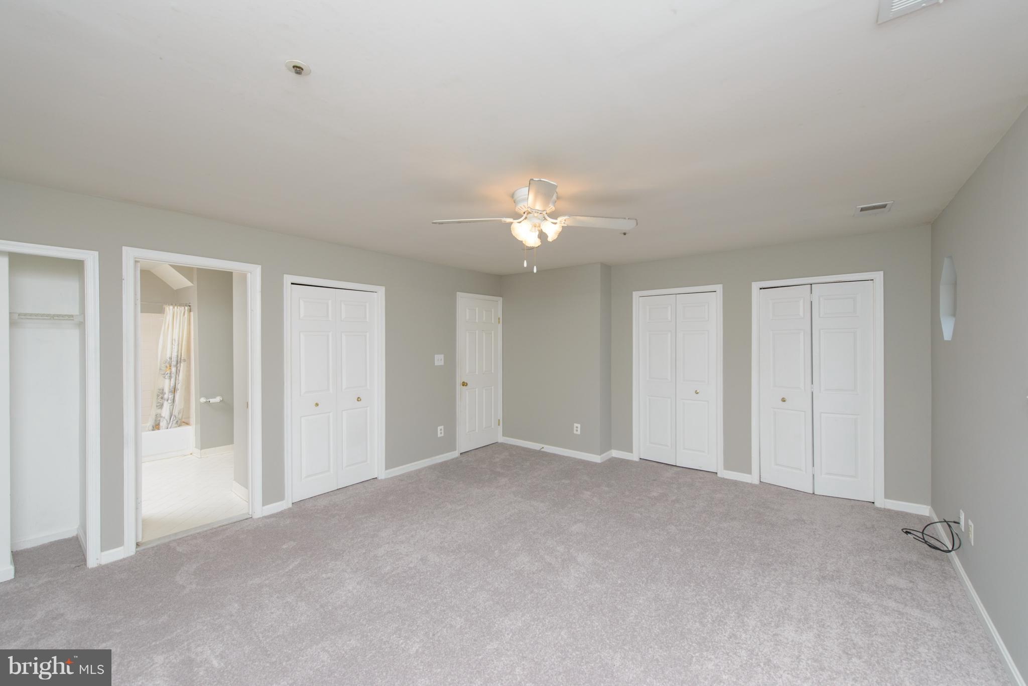 GLENSFORD CONDO - Residential