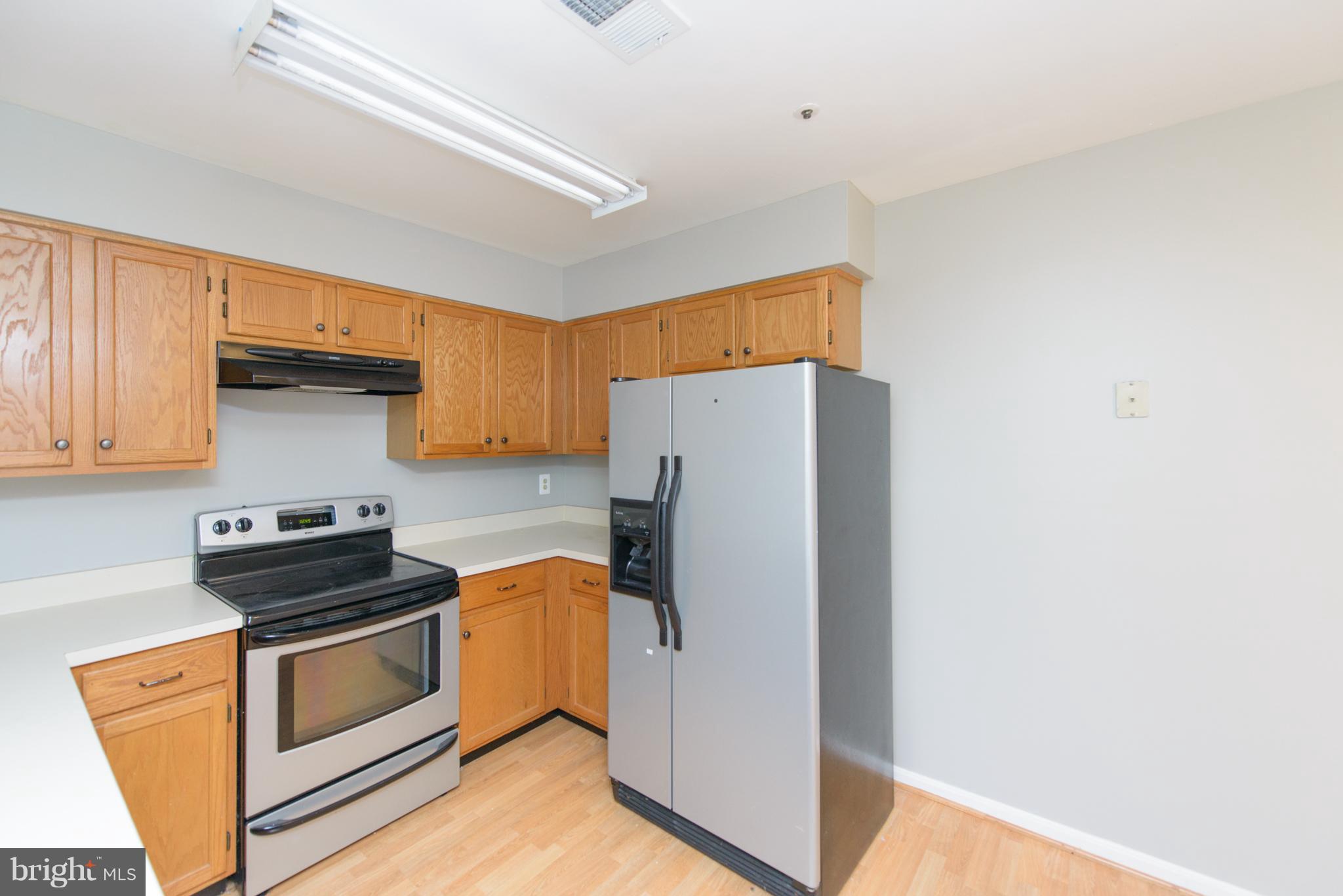 GLENSFORD CONDO - Residential