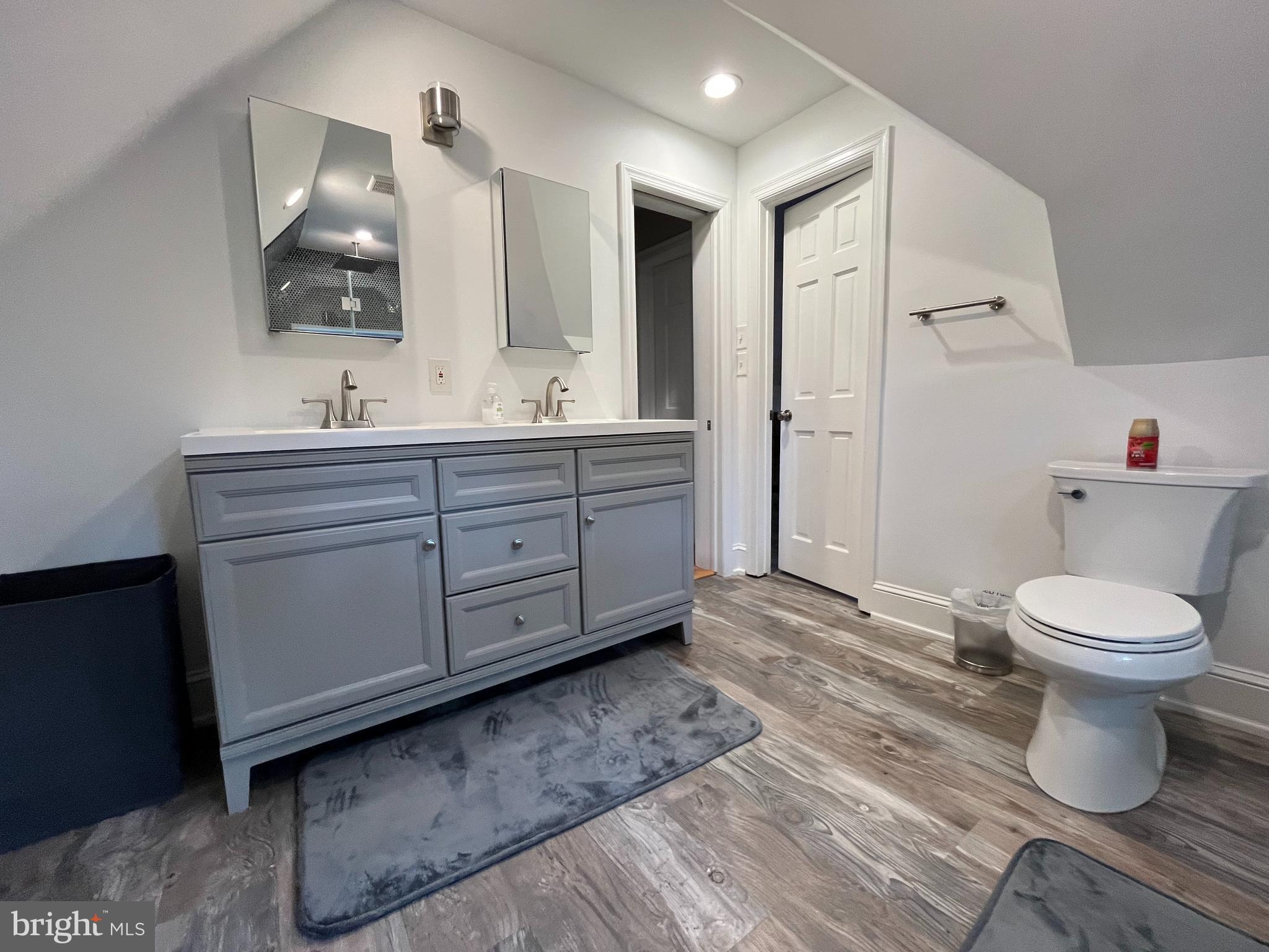 MASON TERRACE - Residential