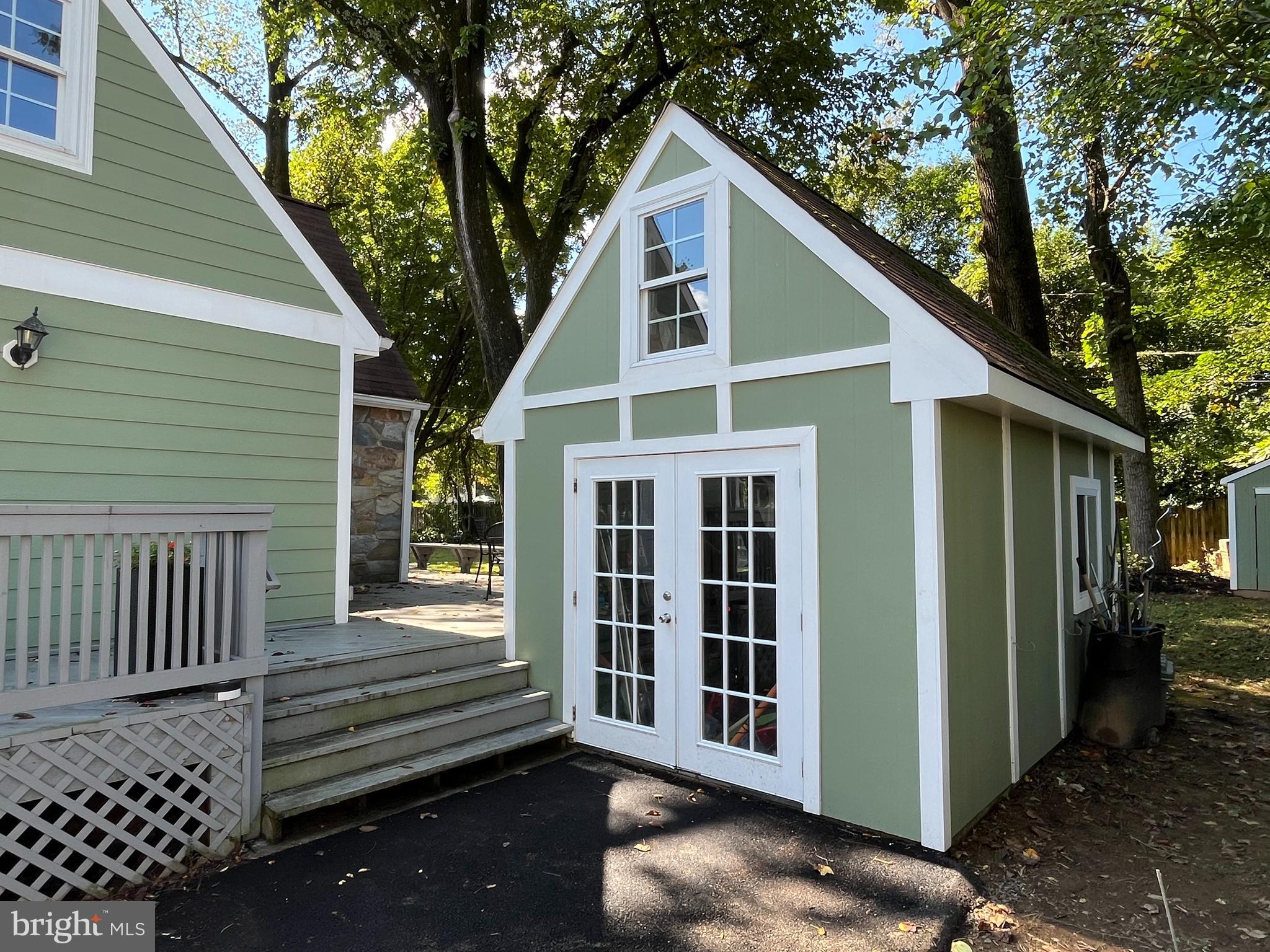 MASON TERRACE - Residential