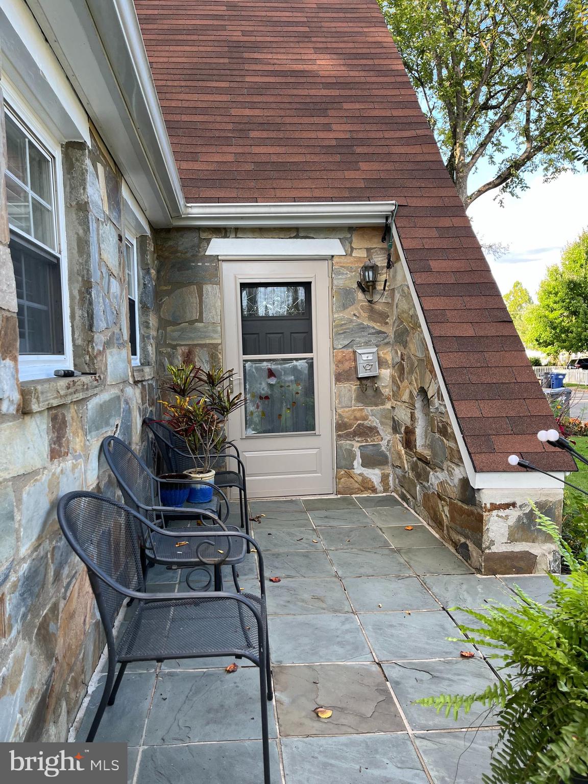 MASON TERRACE - Residential