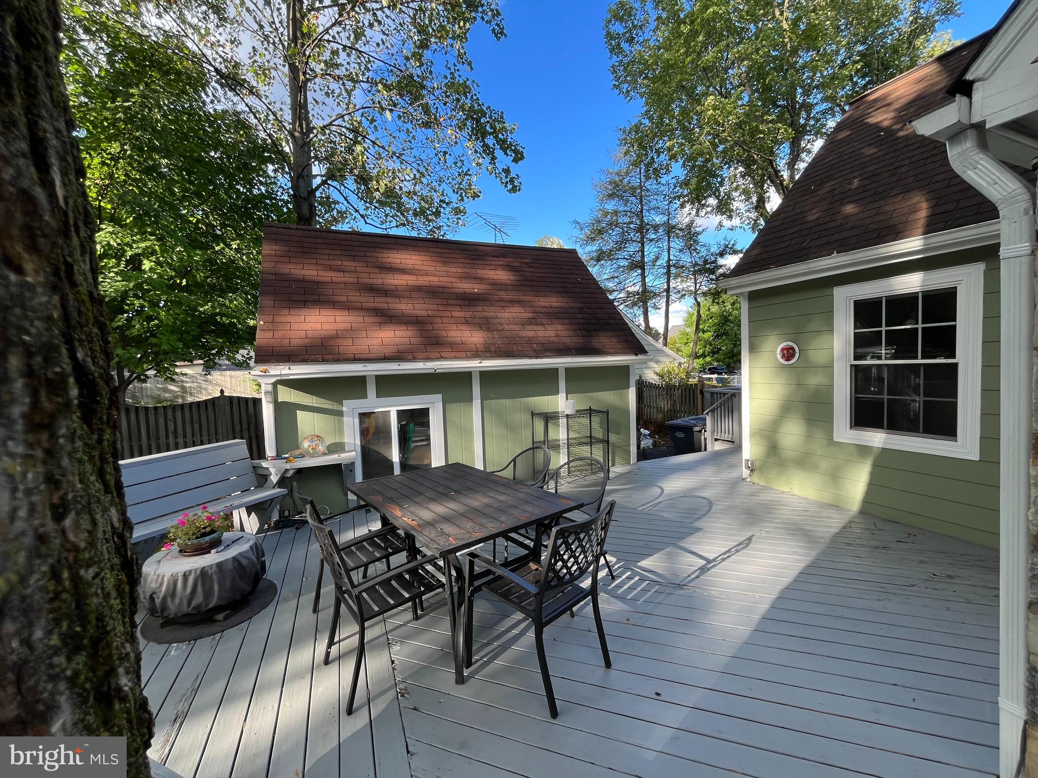 MASON TERRACE - Residential