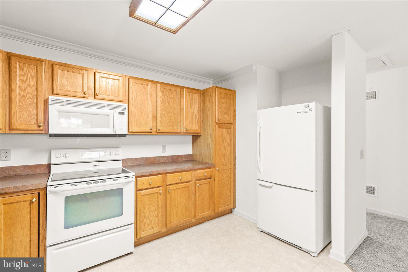 EQUINE MEADOWS - Residential