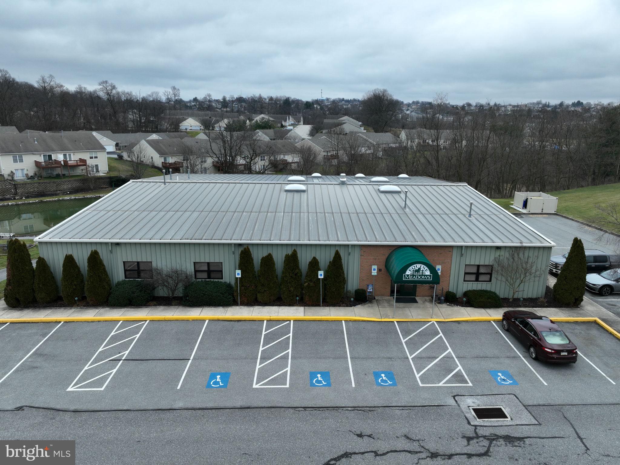 EQUINE MEADOWS - Residential