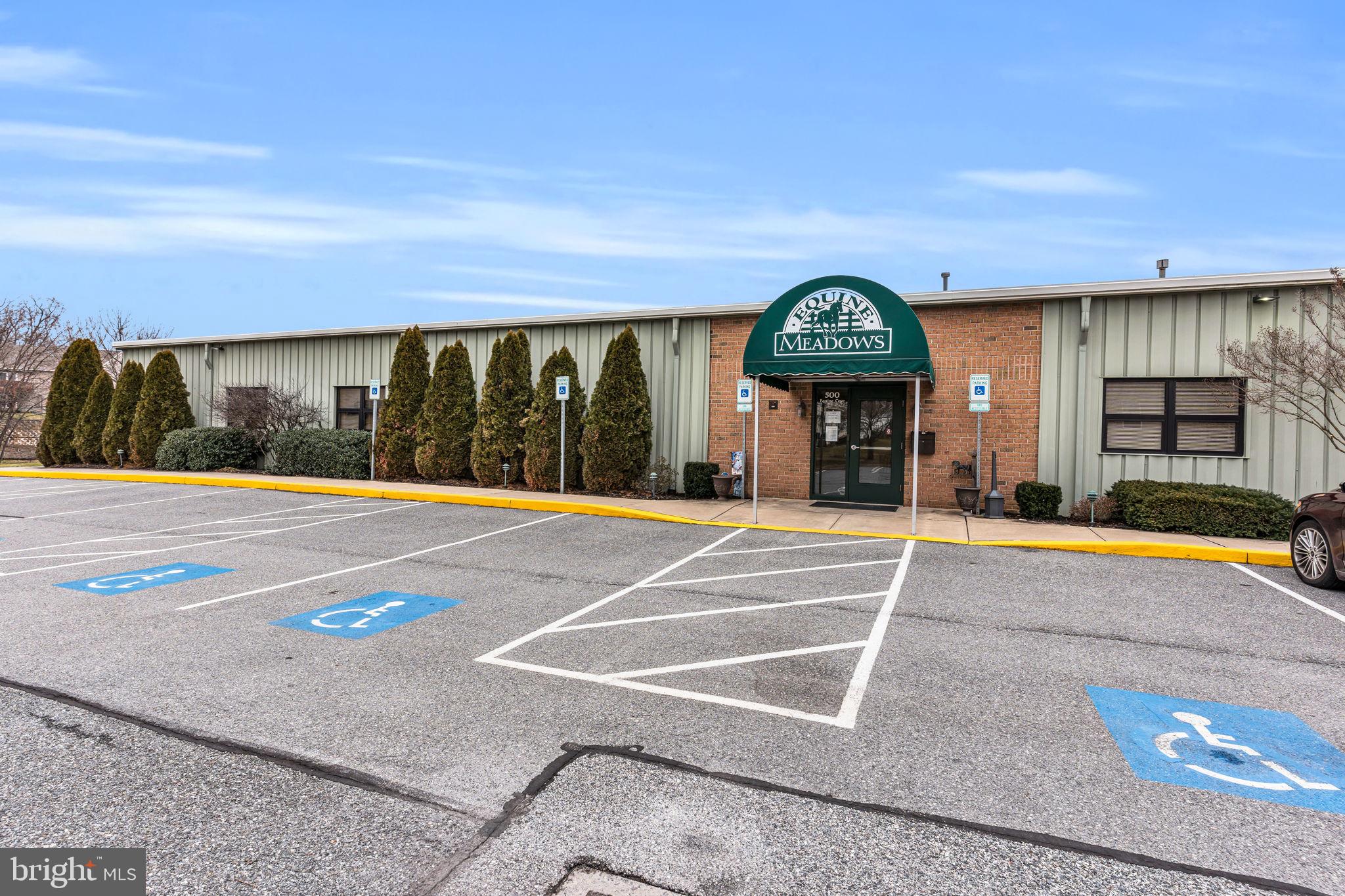 EQUINE MEADOWS - Residential