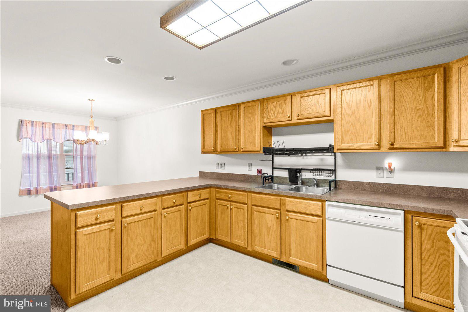 EQUINE MEADOWS - Residential