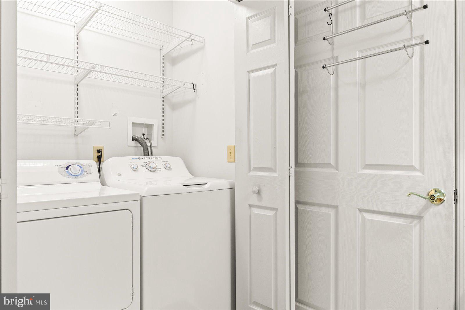 EQUINE MEADOWS - Residential