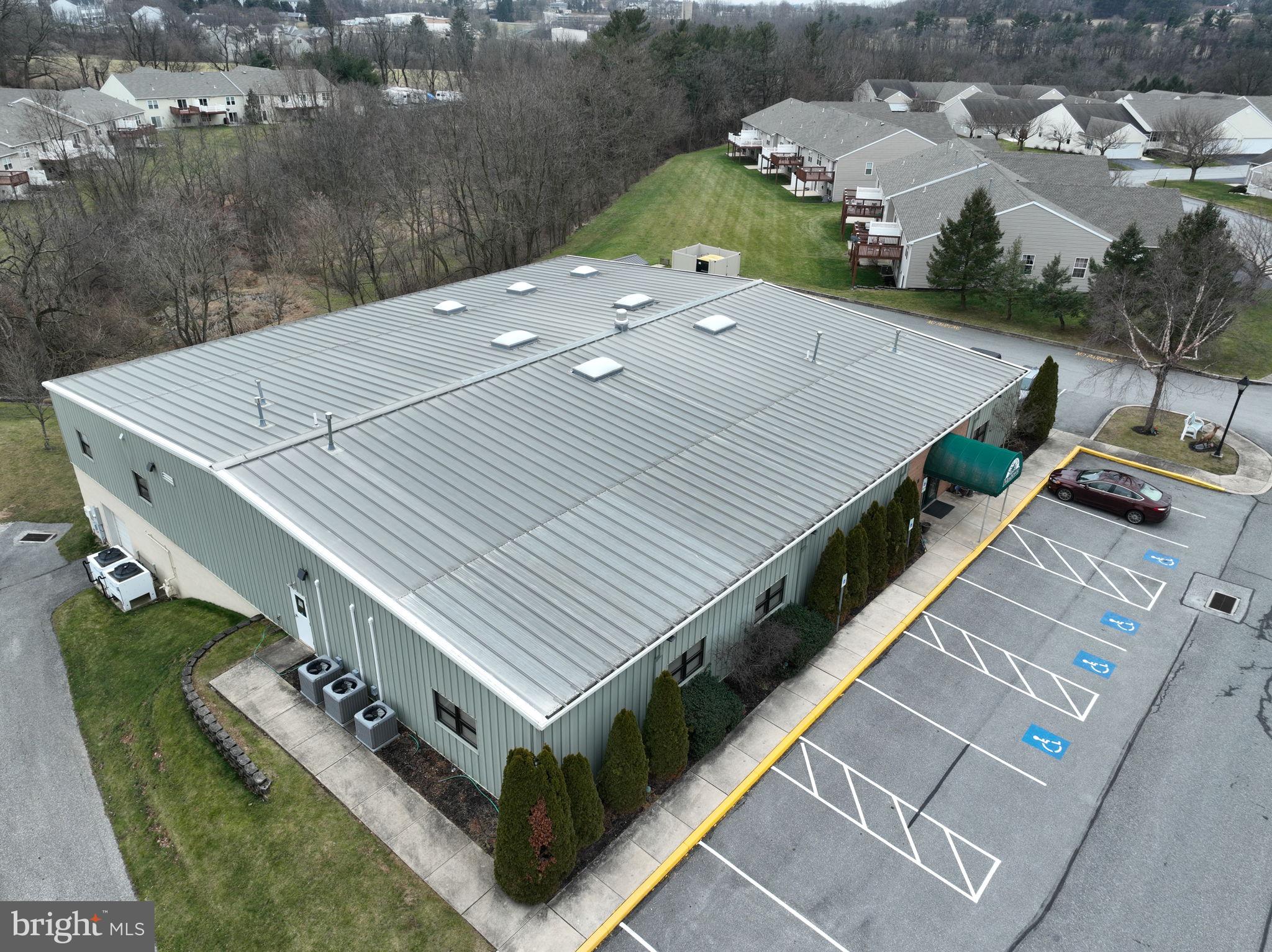 EQUINE MEADOWS - Residential