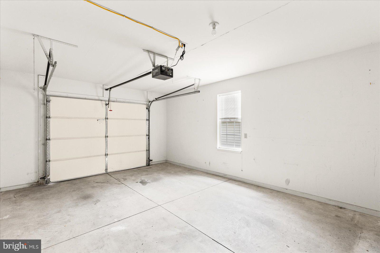 EQUINE MEADOWS - Residential