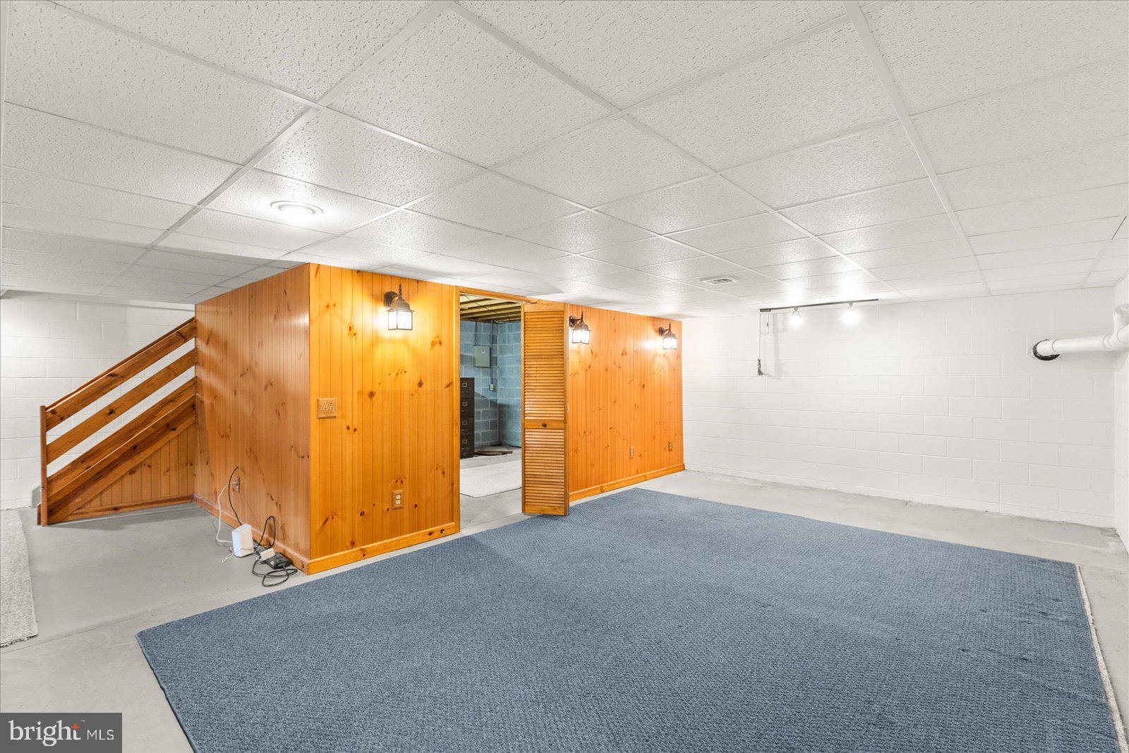 EQUINE MEADOWS - Residential