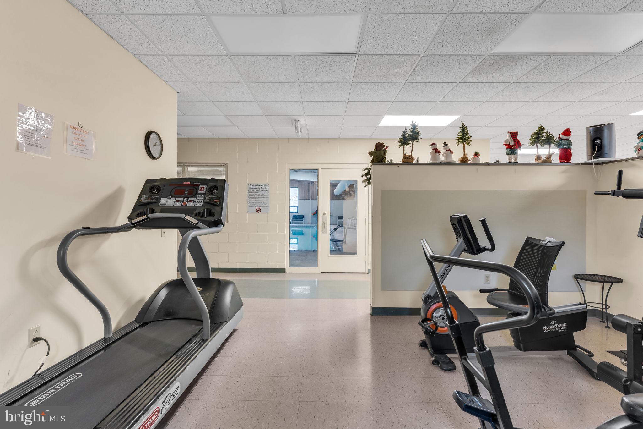 EQUINE MEADOWS - Residential