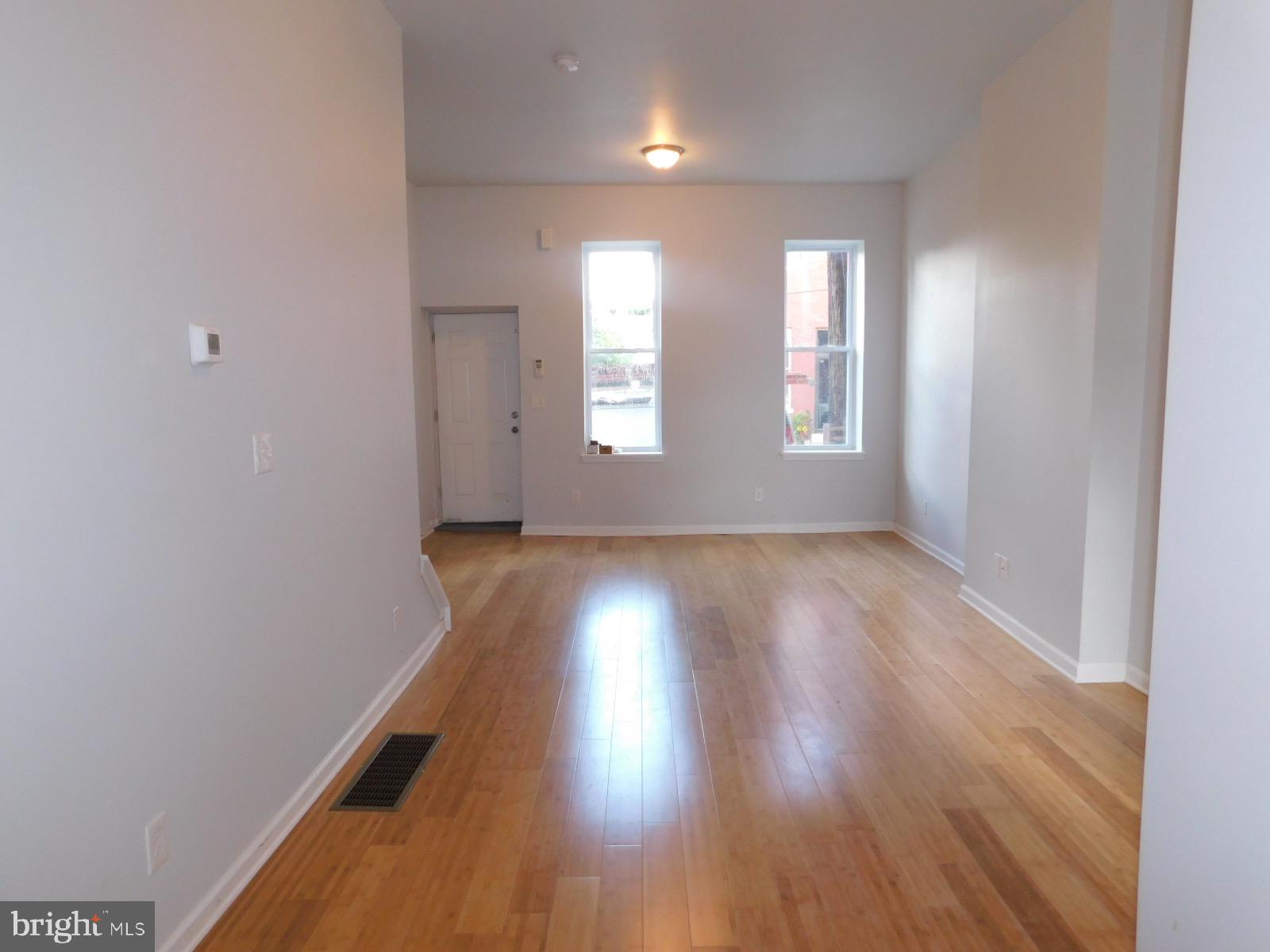 2238 W MASTER STREET