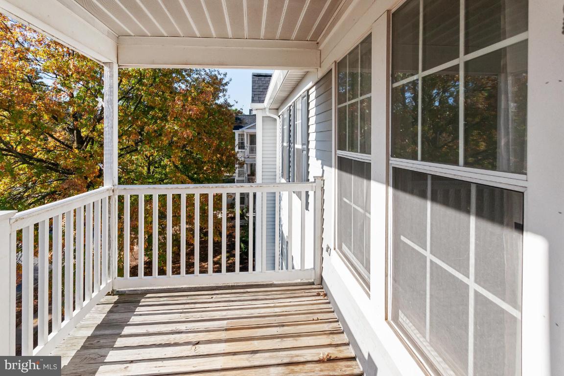 OVERLOOK - Residential Lease