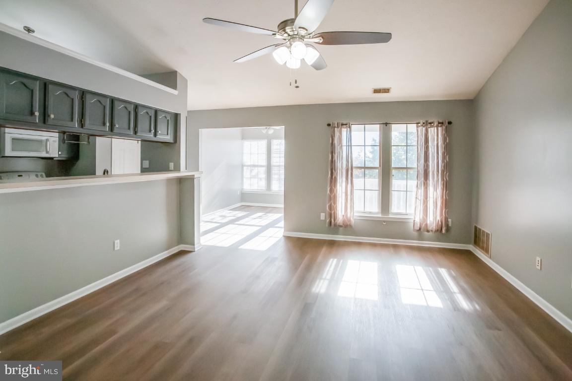 OVERLOOK - Residential Lease