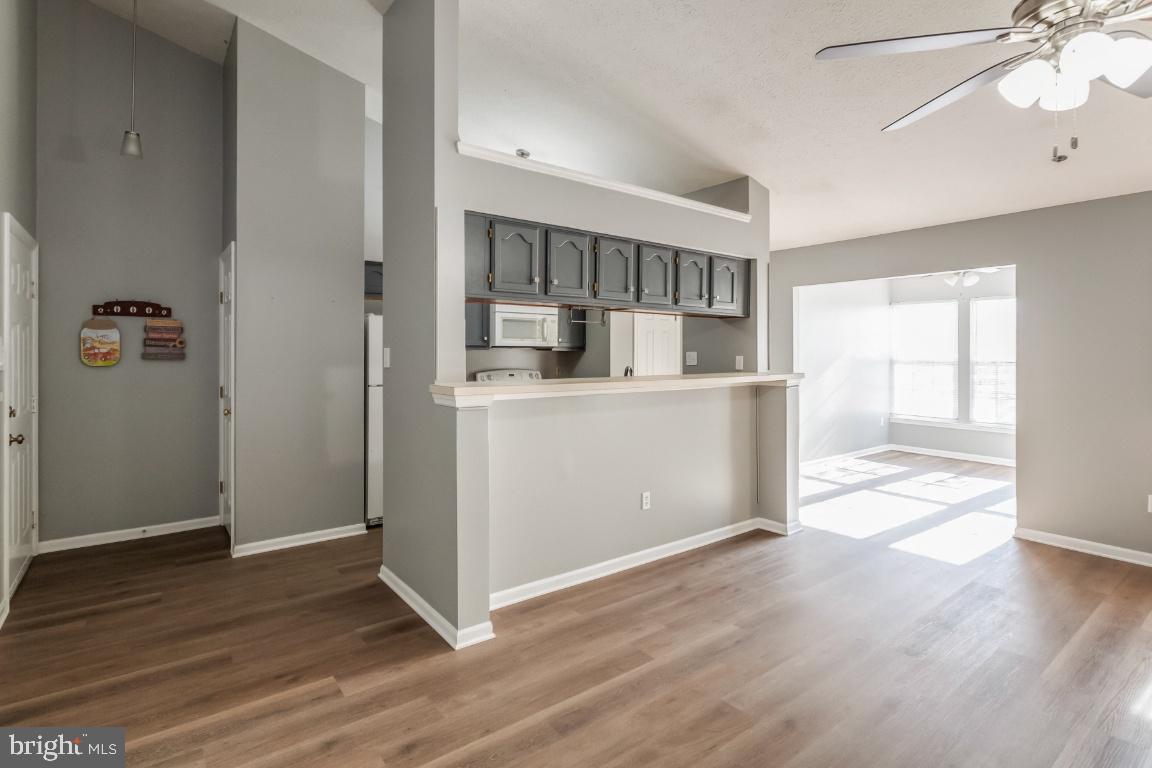 OVERLOOK - Residential Lease