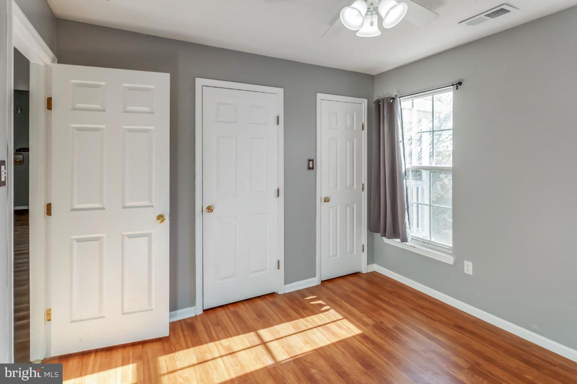 OVERLOOK - Residential Lease