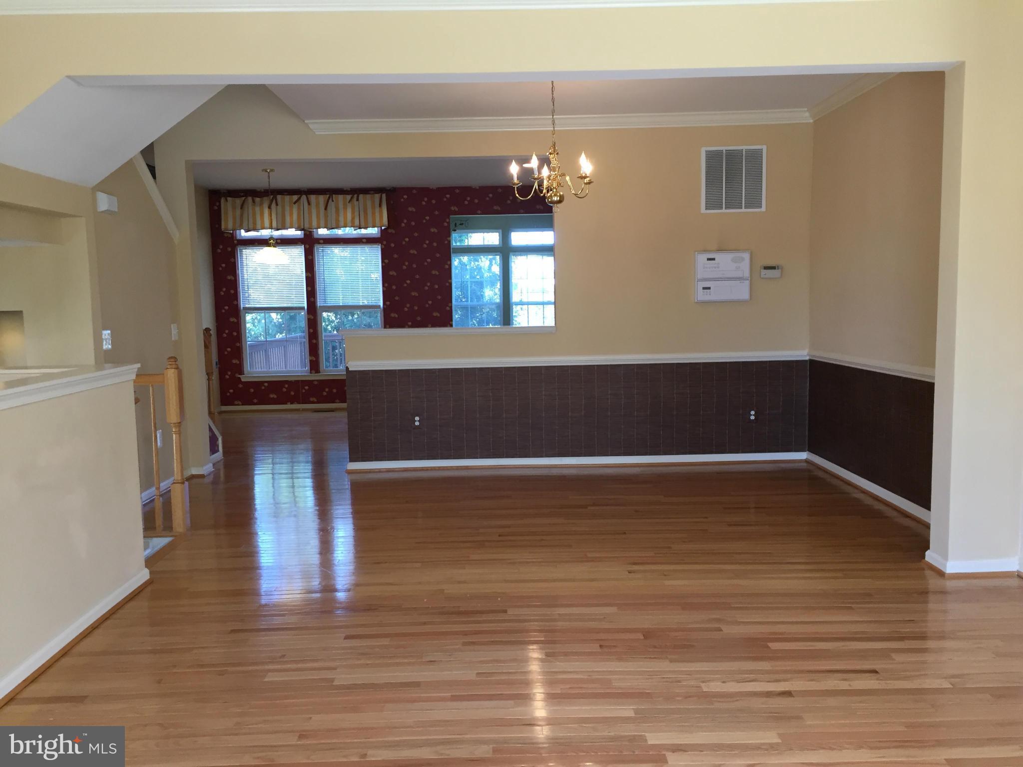 SKYVIEW PARK - Residential Lease