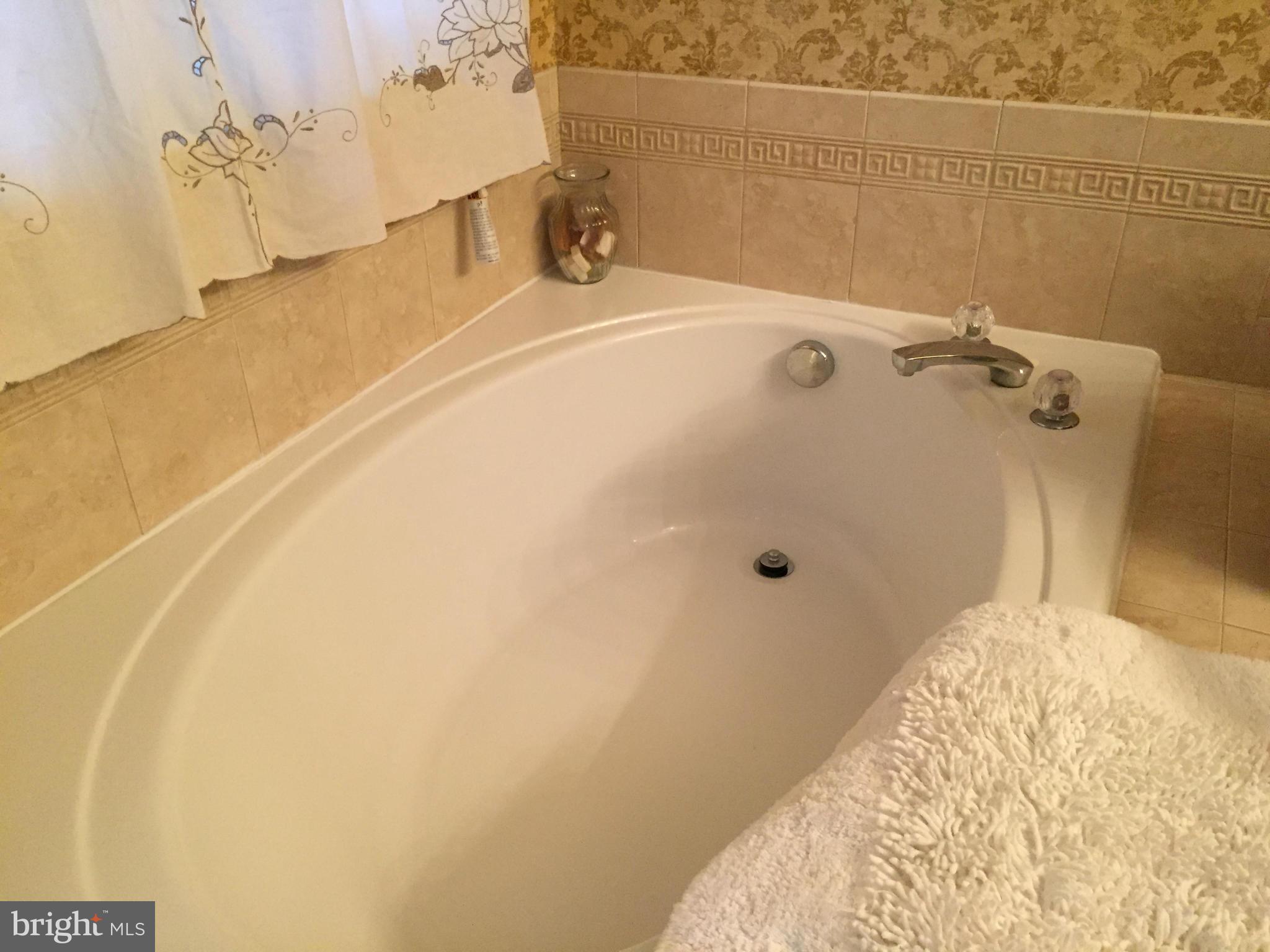 SKYVIEW PARK - Residential Lease