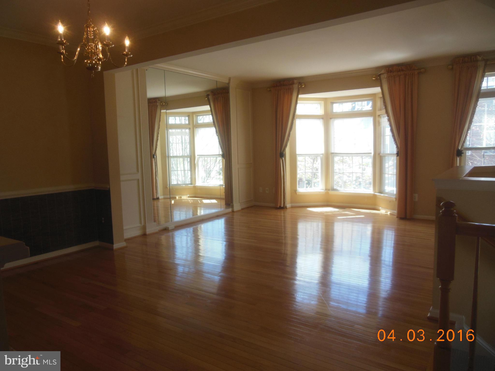 SKYVIEW PARK - Residential Lease