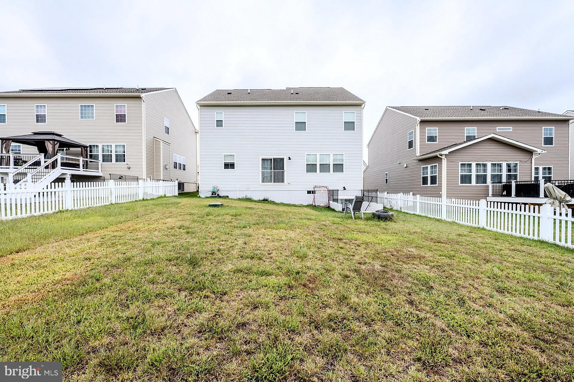 CLEVENGER CORNER VILLAGE - Residential