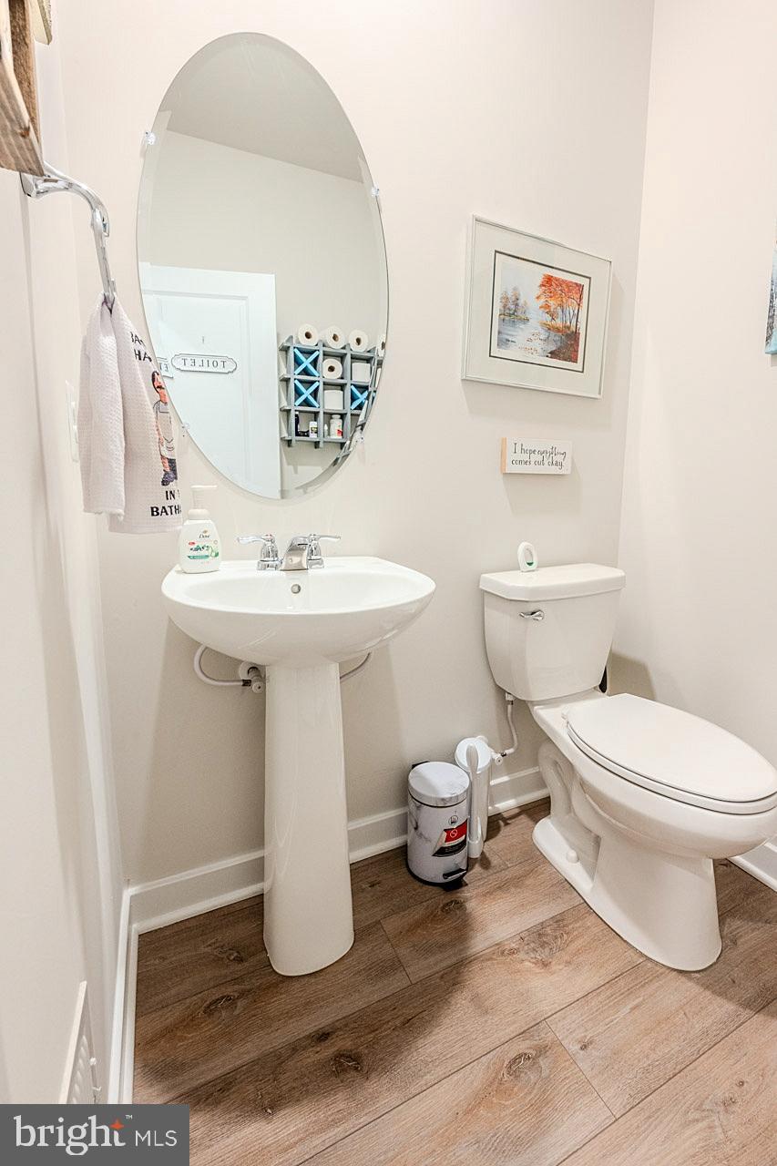 CLEVENGER CORNER VILLAGE - Residential