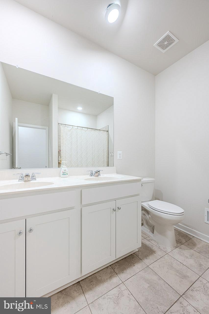 CLEVENGER CORNER VILLAGE - Residential