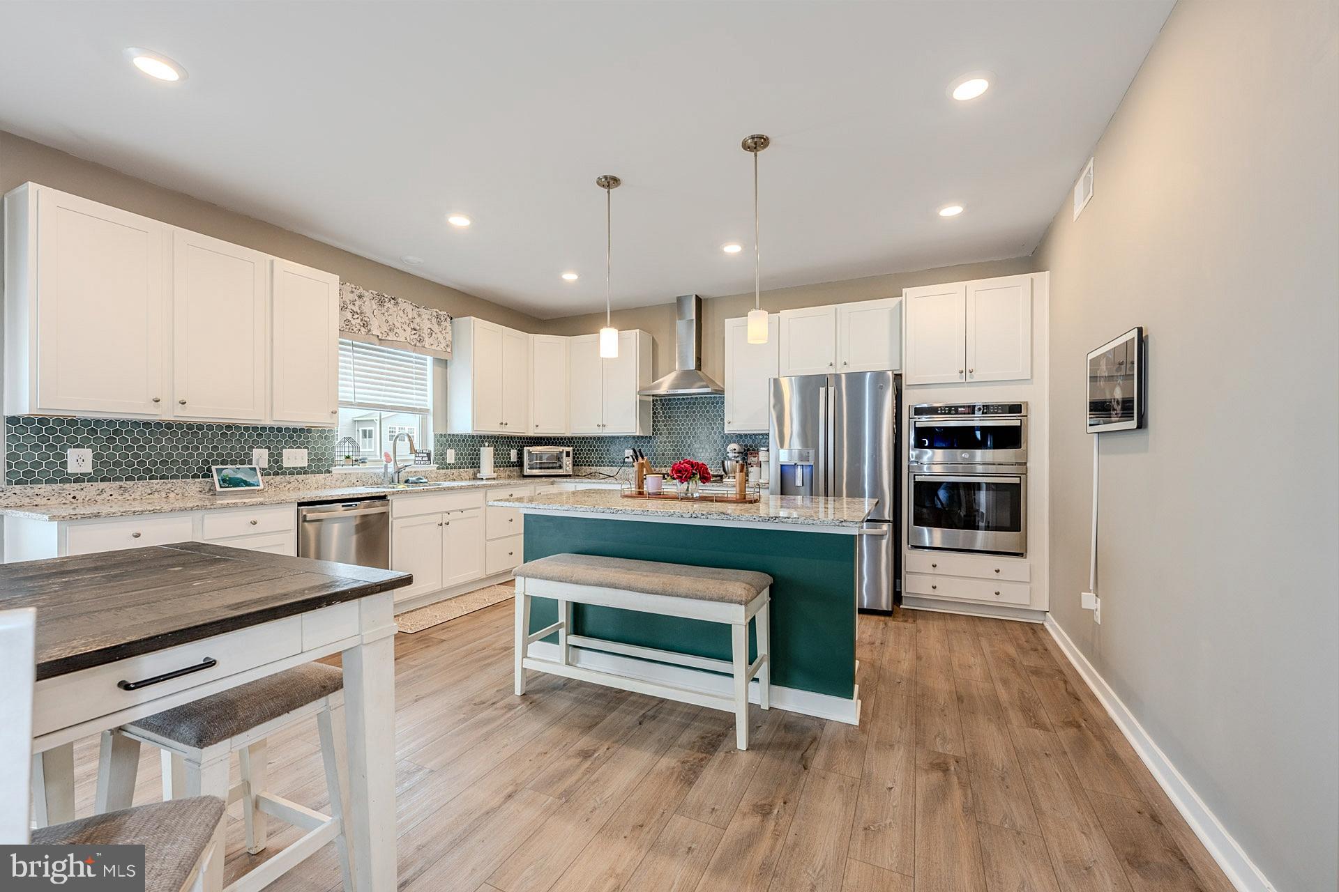 CLEVENGER CORNER VILLAGE - Residential