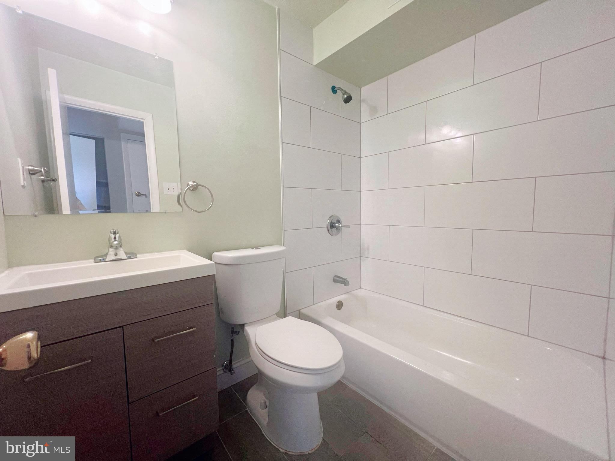 GARDENS AT OWINGS MILLS - Residential Lease