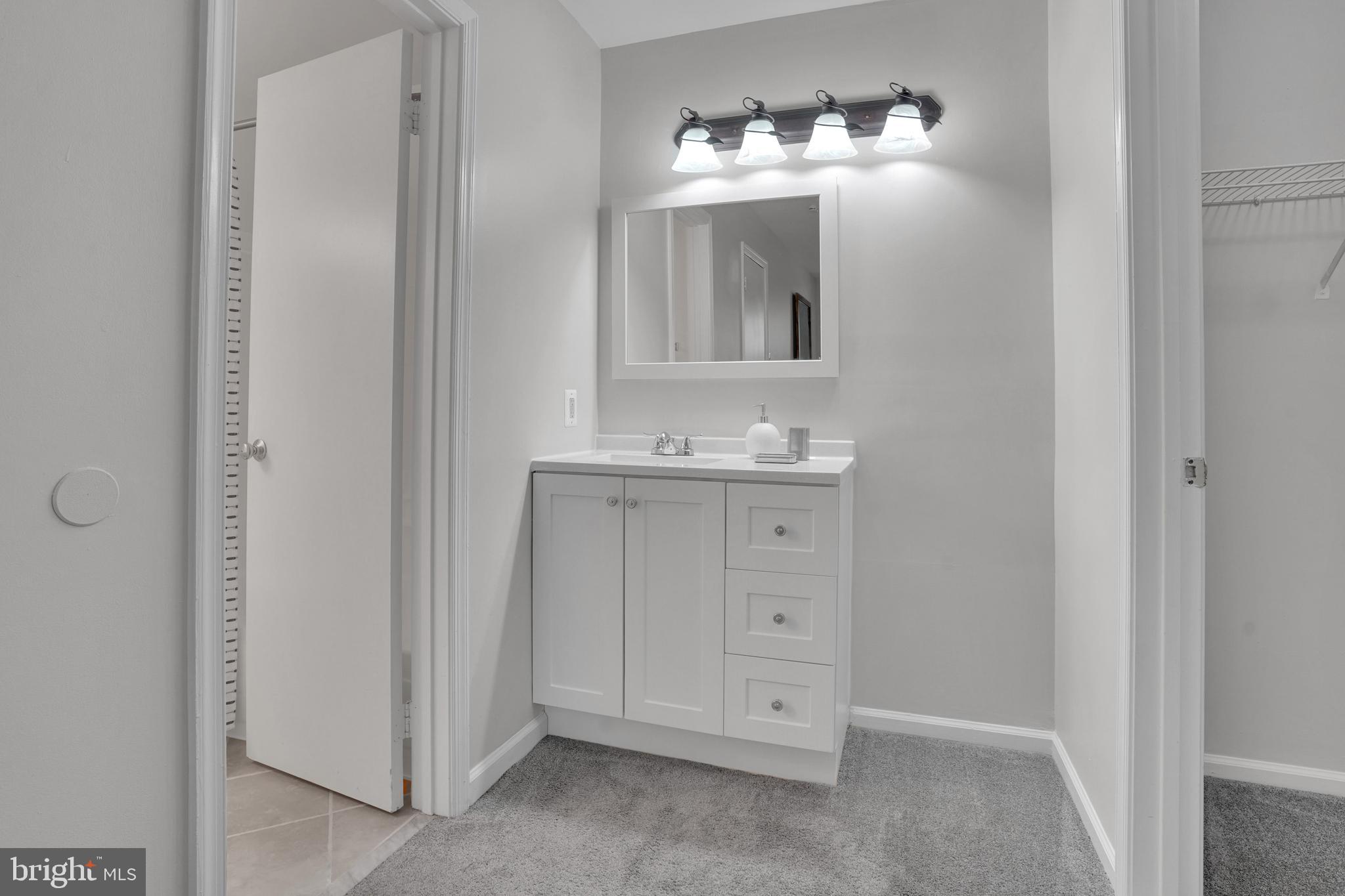 QUEENSBROOKE PLAT 2 - Residential