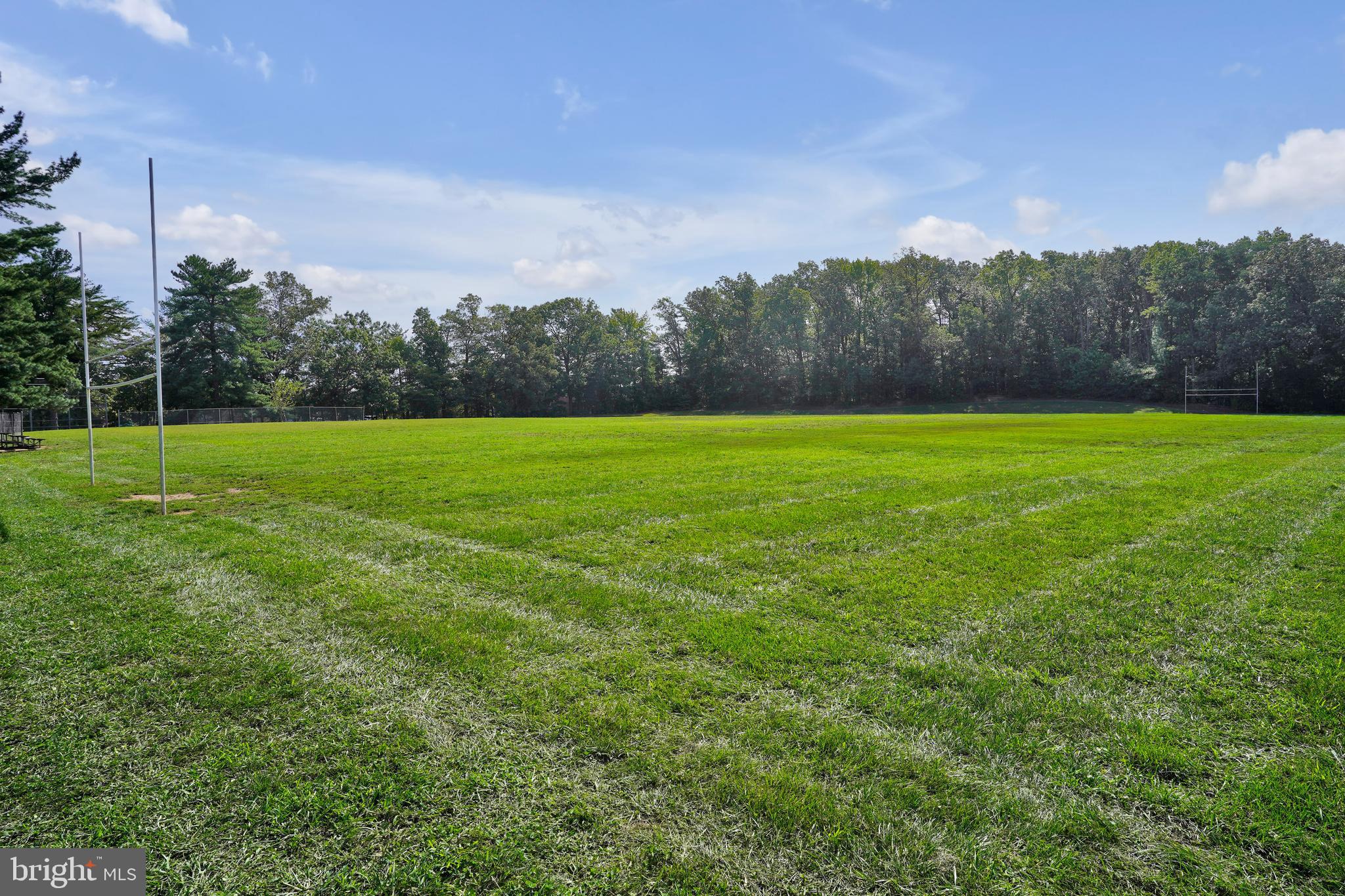 QUEENSBROOKE PLAT 2 - Residential