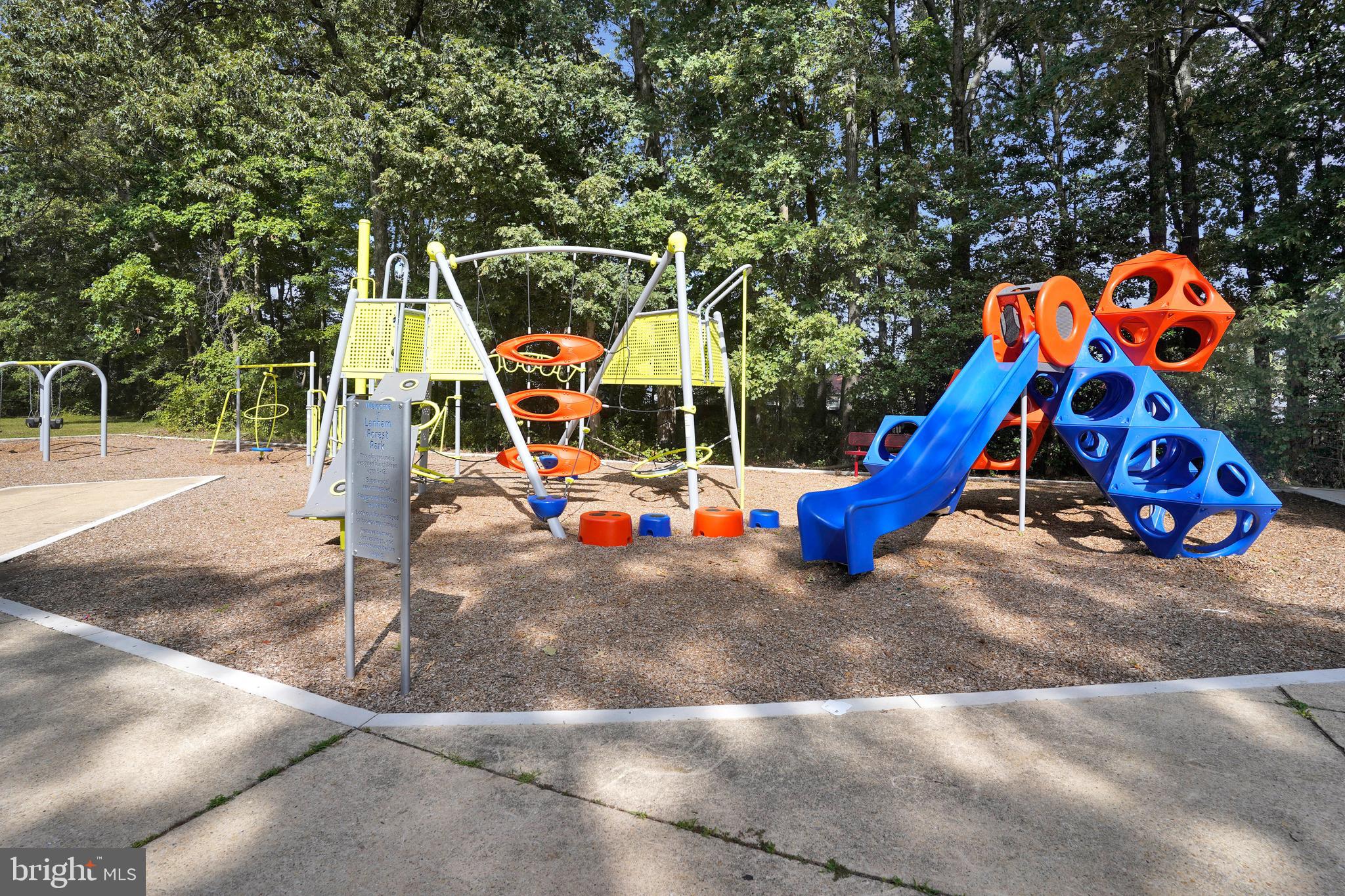 QUEENSBROOKE PLAT 2 - Residential