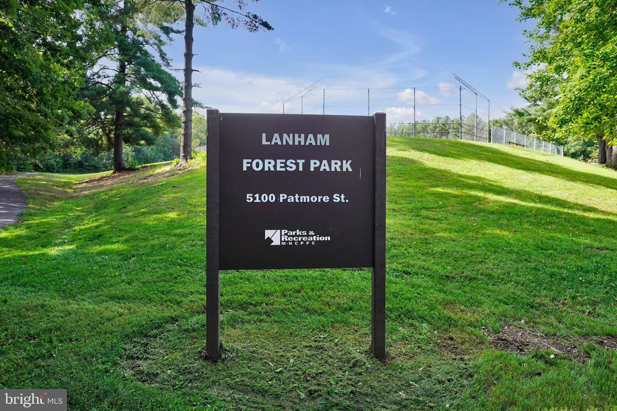 QUEENSBROOKE PLAT 2 - Residential