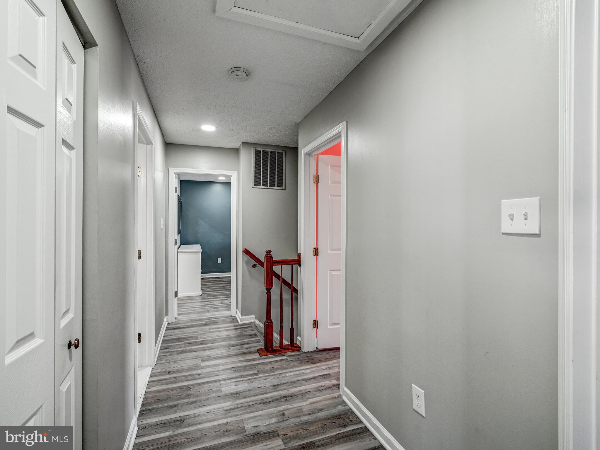 HINES ESTATES - Residential Lease