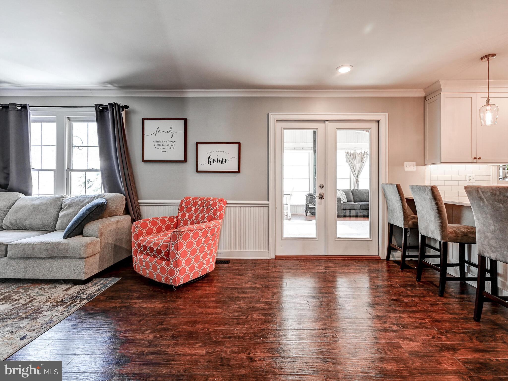 HINES ESTATES - Residential Lease