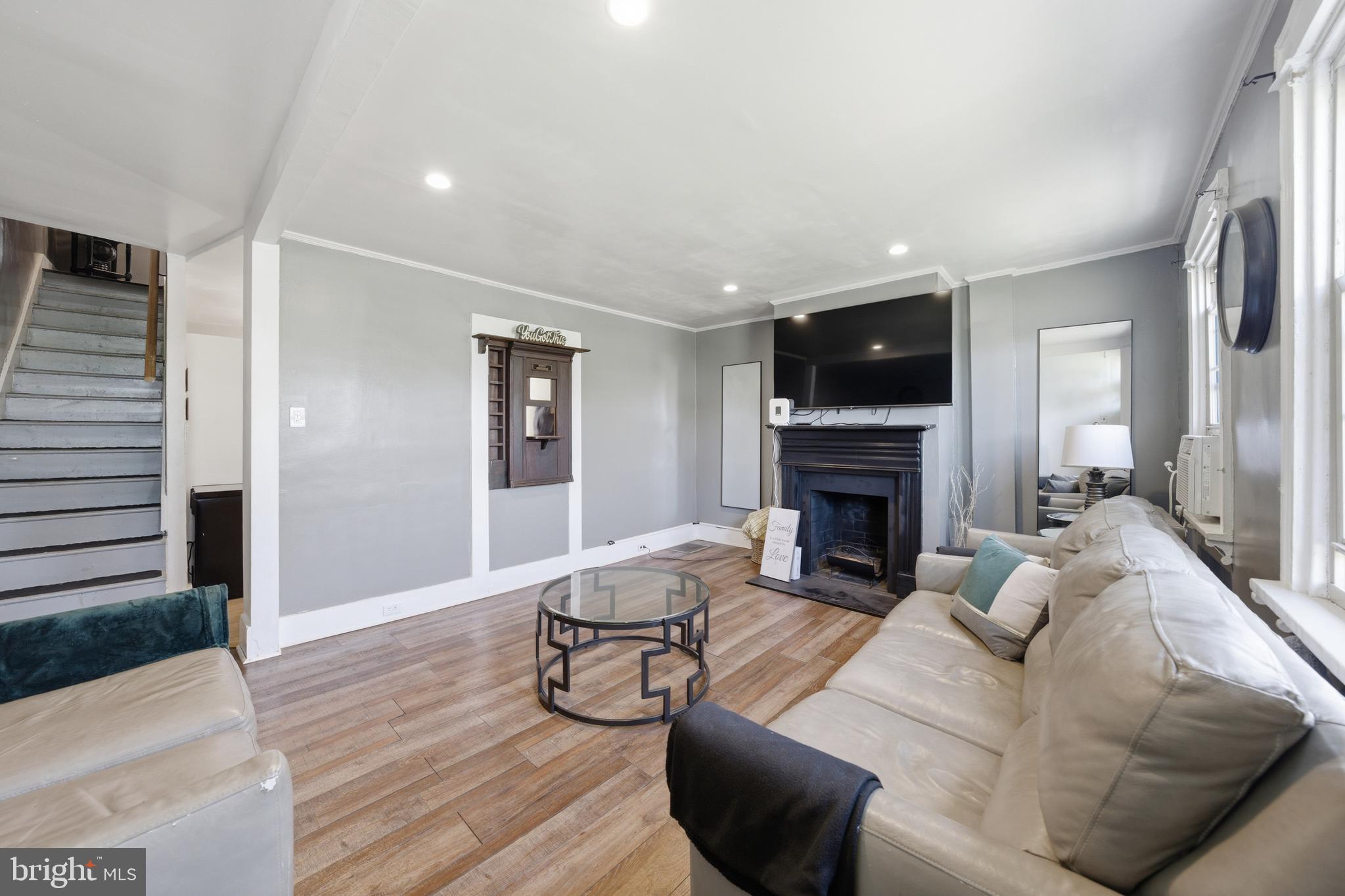 1401 MOUNT HOLLY ROAD