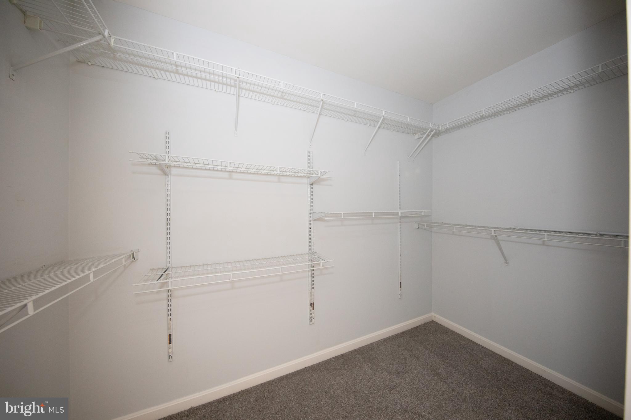 HIGH VIEW AT HUNT VALLEY - Residential