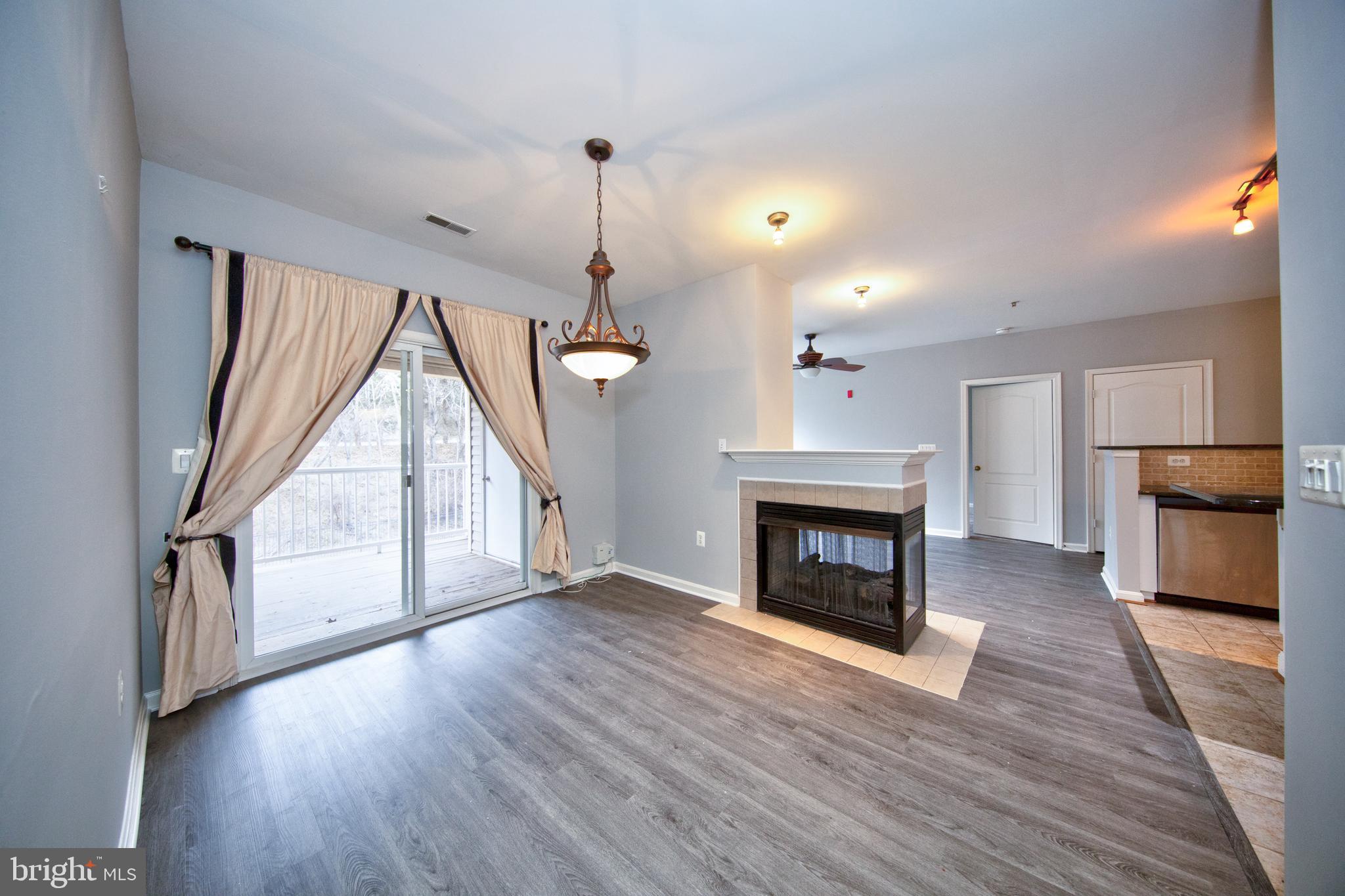 HIGH VIEW AT HUNT VALLEY - Residential