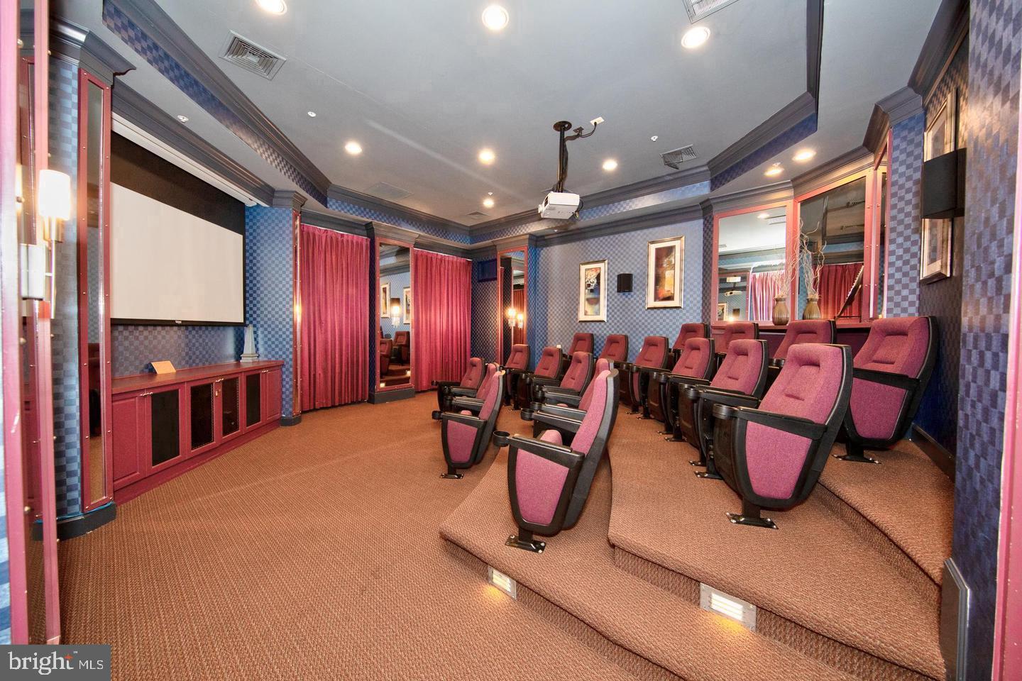 HIGH VIEW AT HUNT VALLEY - Residential