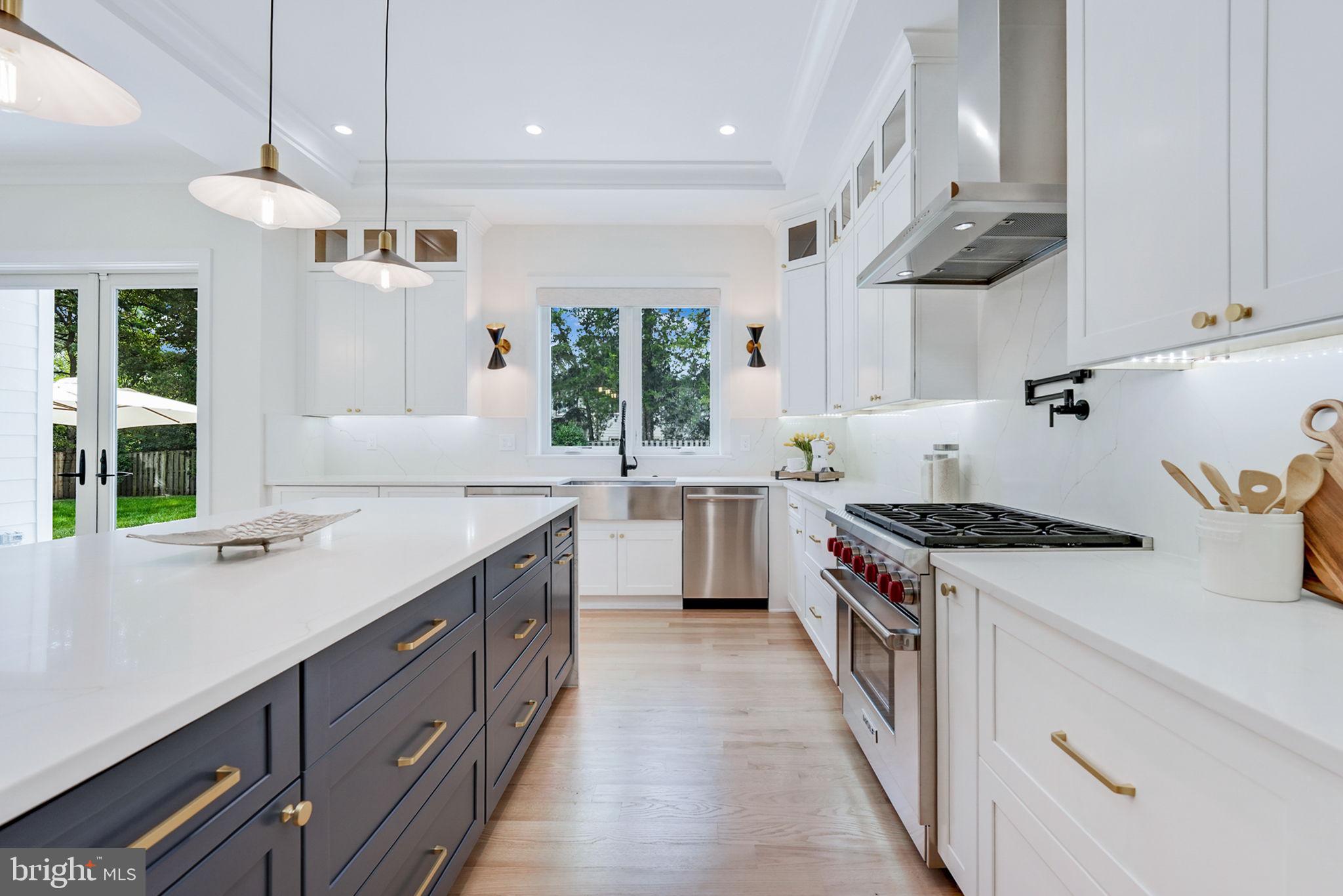 OLIVER ESTATES - Residential