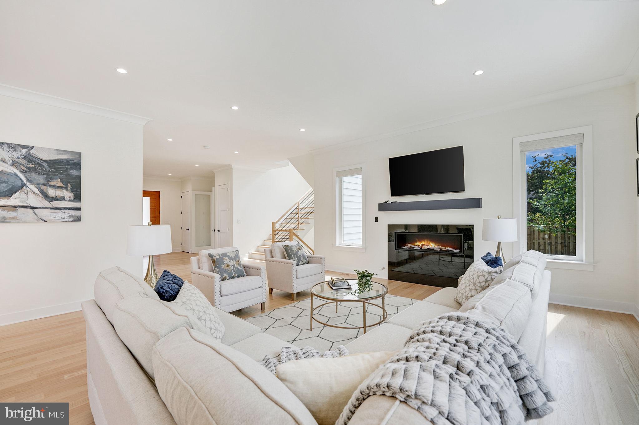 OLIVER ESTATES - Residential