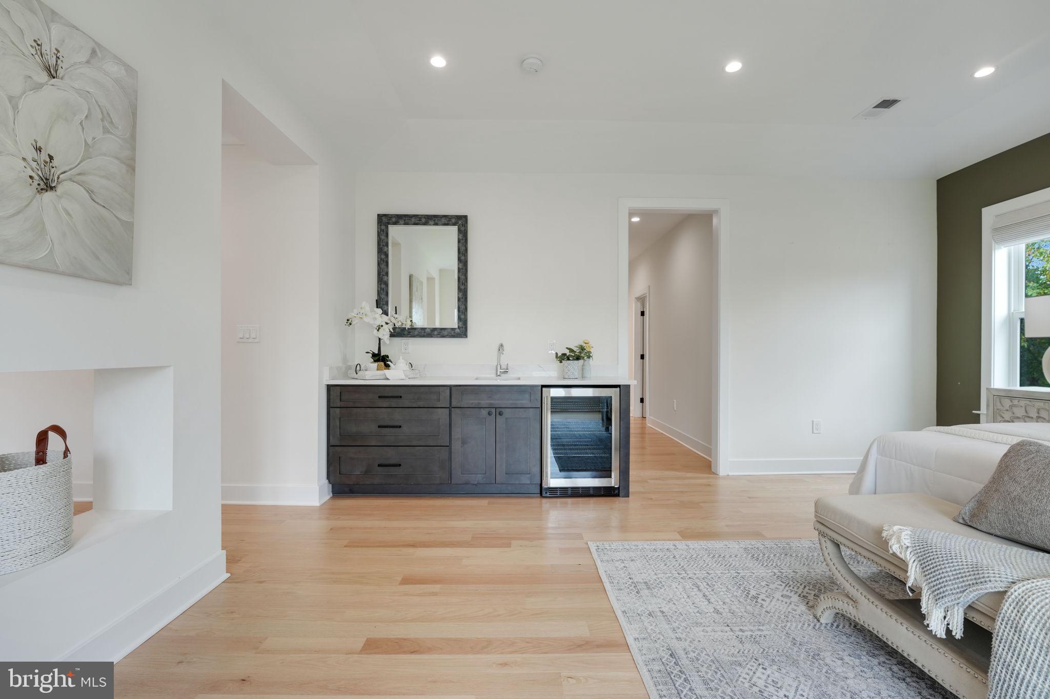 OLIVER ESTATES - Residential