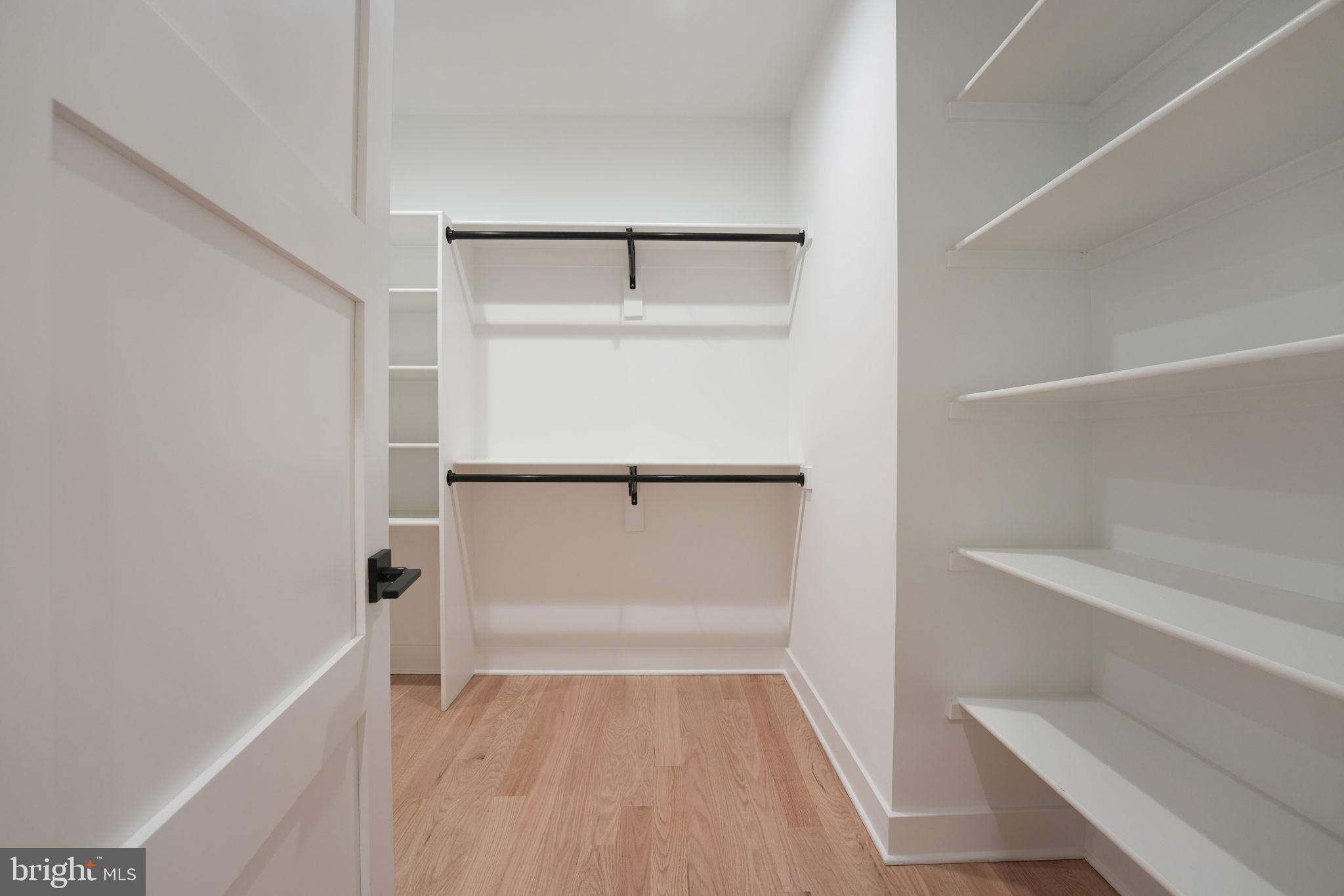 OLIVER ESTATES - Residential